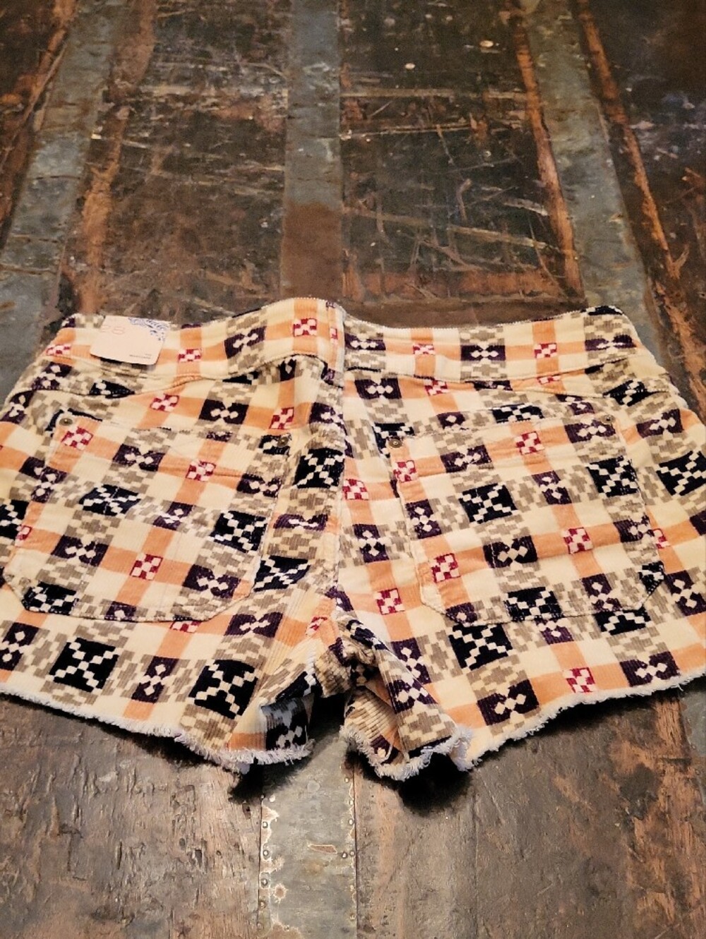 Anthropologie Checked Frayed-Hem Jean Shorts in Beige, Navy & Red - Picture 6 of 6
